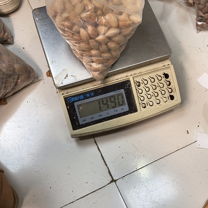 吊坠橄榄核华**雕橄榄油和