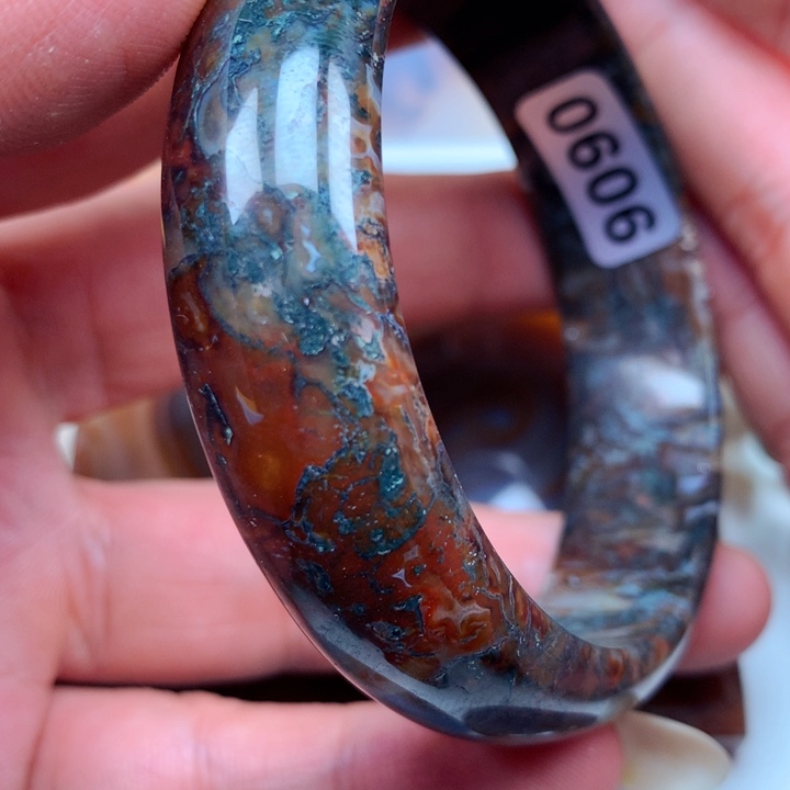 未镶嵌颈饰玛瑙/玉髓聚***玩