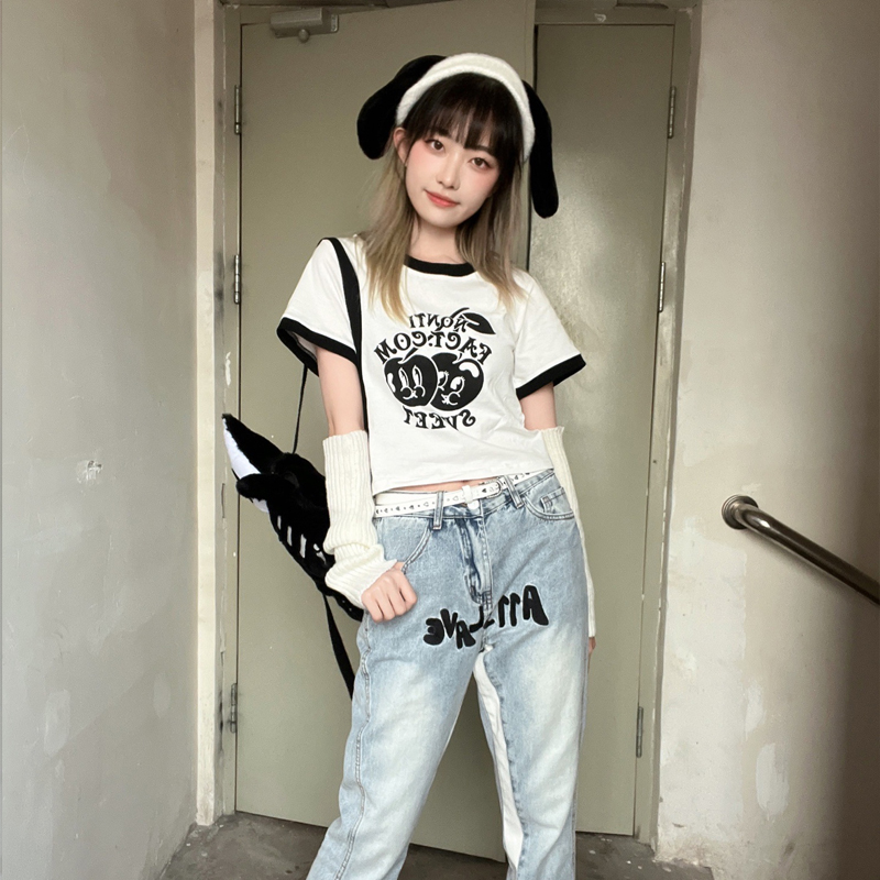 夏季2025新款复古短袖T恤女显瘦小众撞色设计感拼接上衣短款棉