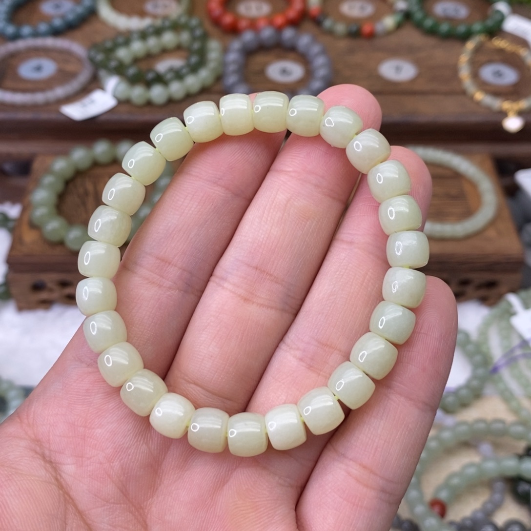 和田玉未镶嵌手链黄口直切珠卡8