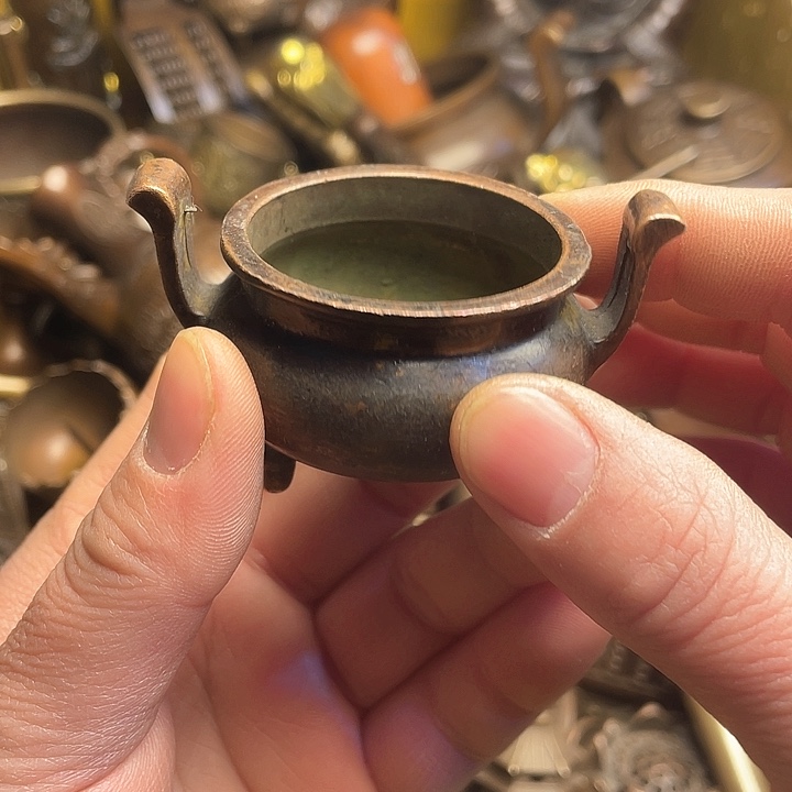 诚信经营铜器摆件