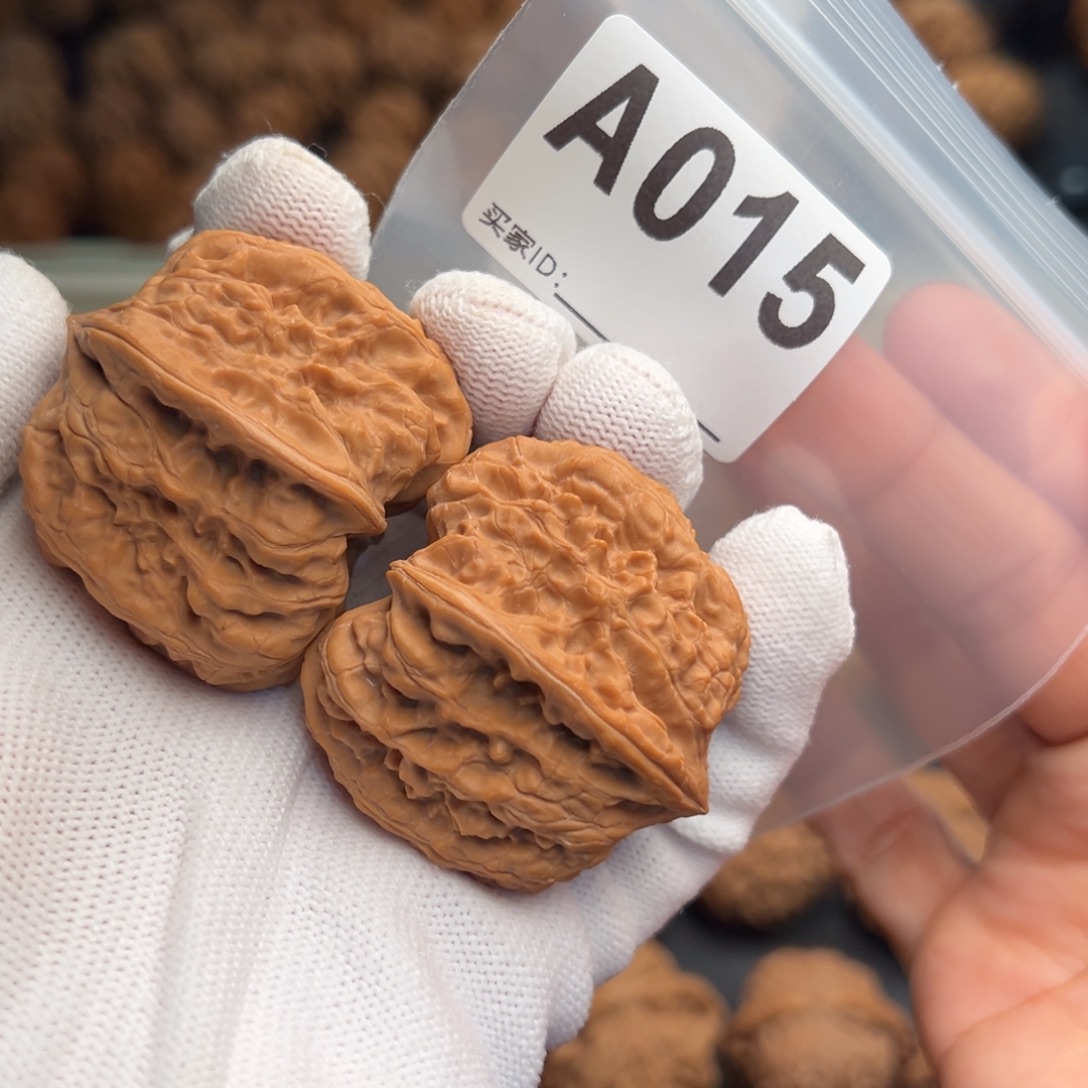 J***3手串文玩核桃A015凹底41