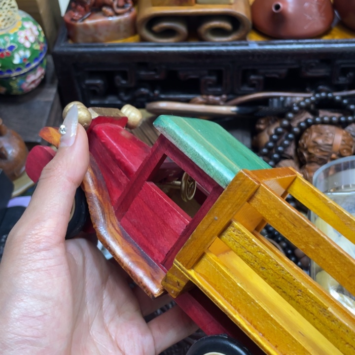 端景台紫檀木类木