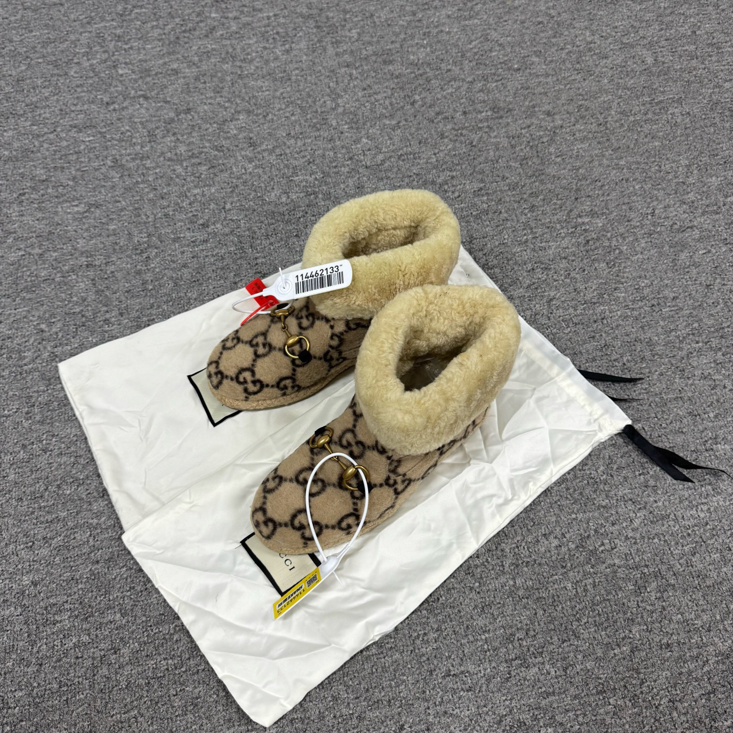 99新 AMIPARIS Gucci 古驰 老花满印 马衔扣 休闲短靴 棉鞋 36码