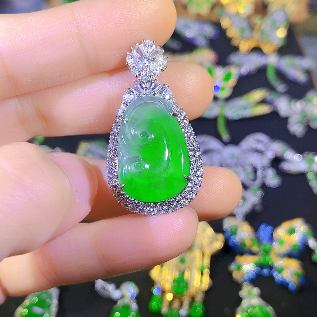 吊坠(不含链)银S925镶嵌翡翠