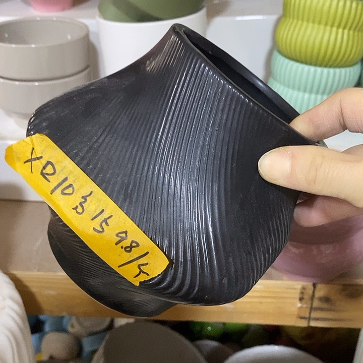 陶摆件陶盆有孔 瑕疵介意勿拍