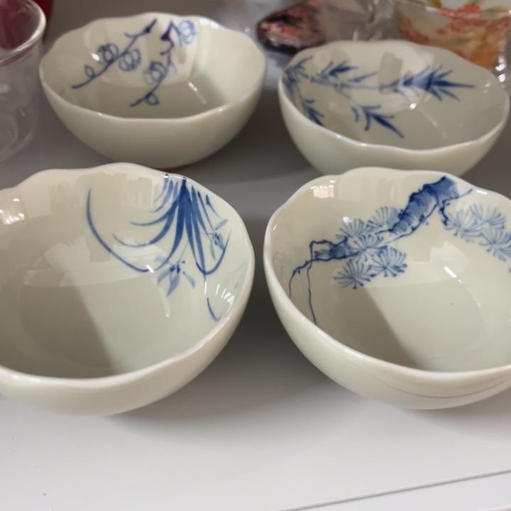 四个杯哈哈哈哈哈哈哈