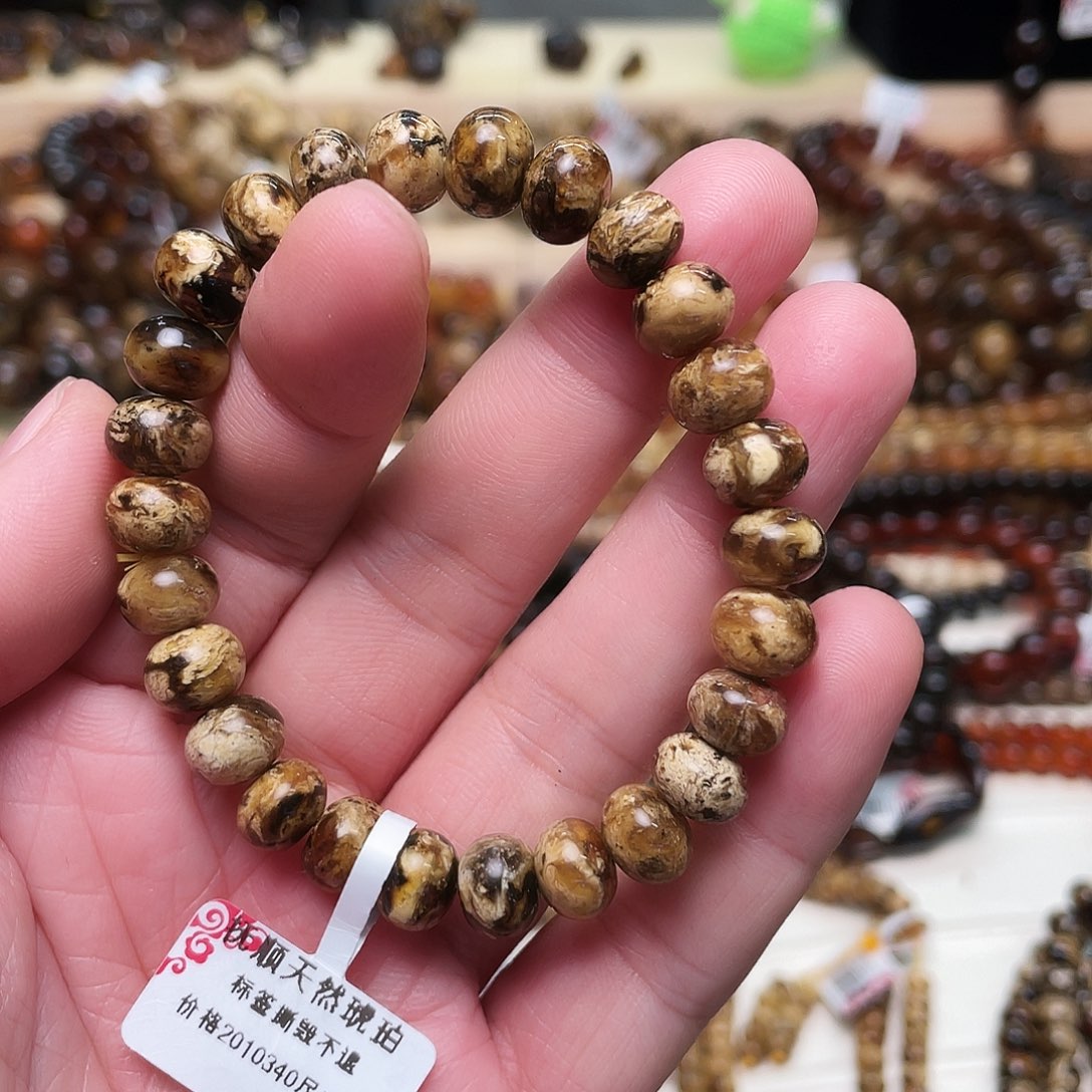 琥珀裸石未镶嵌九11133