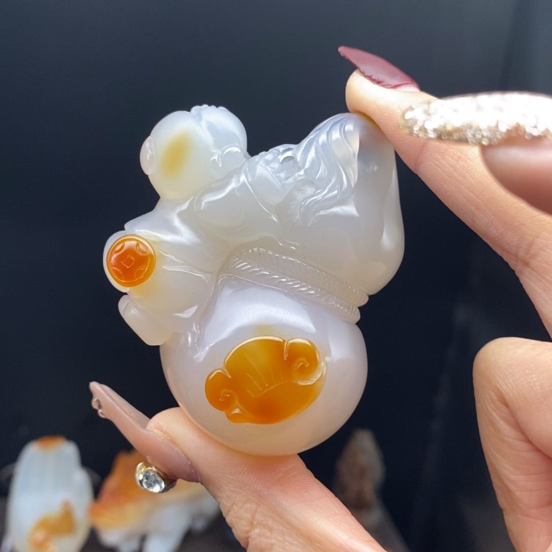 玛瑙/玉髓吊坠(不含链)未镶嵌L****s