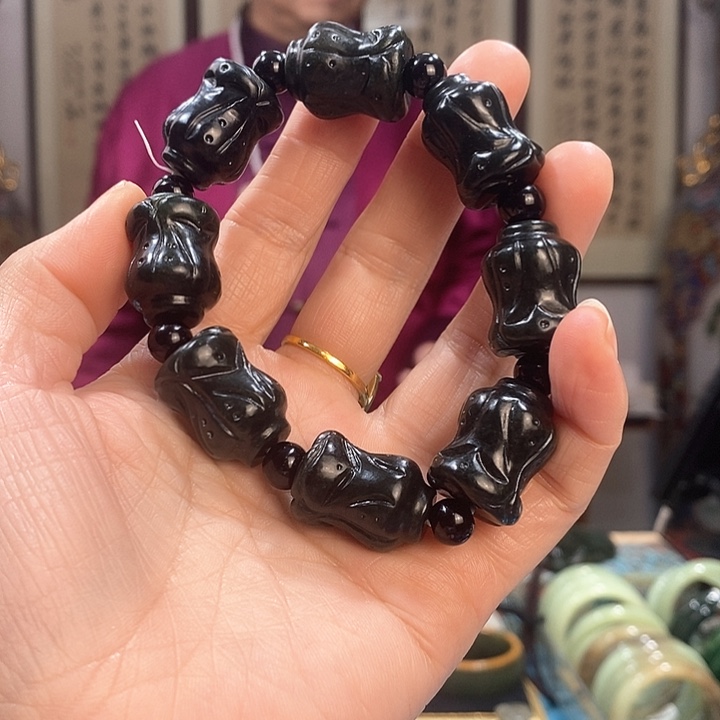 和田玉手串未镶嵌