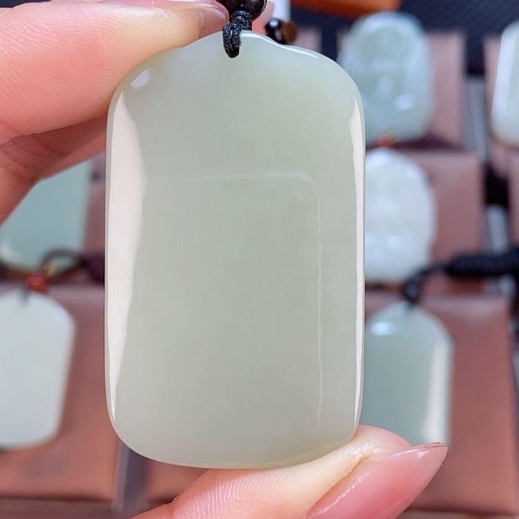 【闪购商品】和田玉颈饰未镶嵌