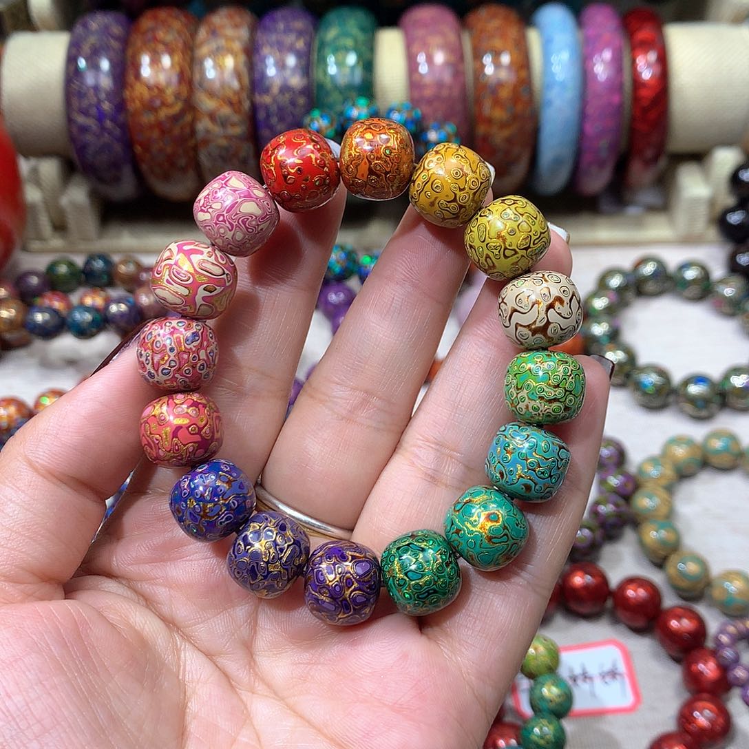 大漆珠……娇……………………