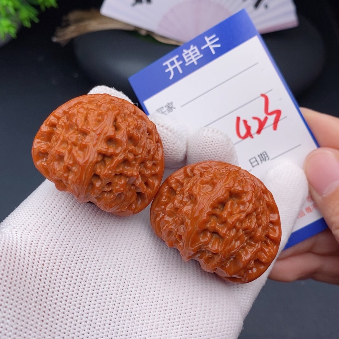 文玩核桃把件42三角白423