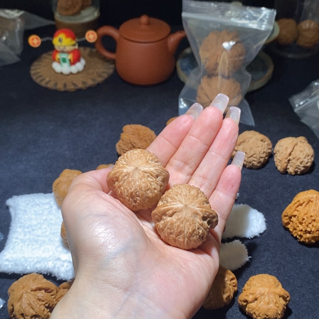 文玩核桃吊坠铁锤妹妹39