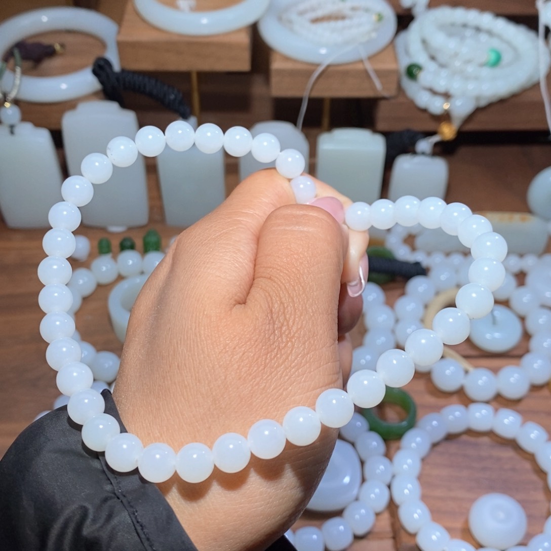 未镶嵌手链和田玉兔*39粒