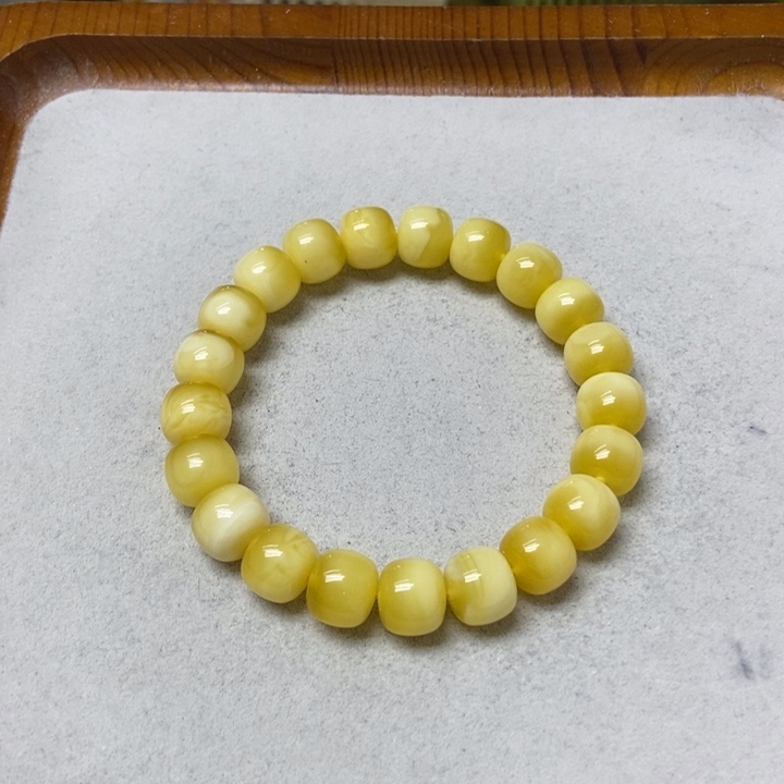 蜜蜡未镶嵌裸石手串