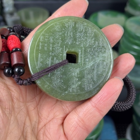 和田玉珠宝半成品未镶嵌