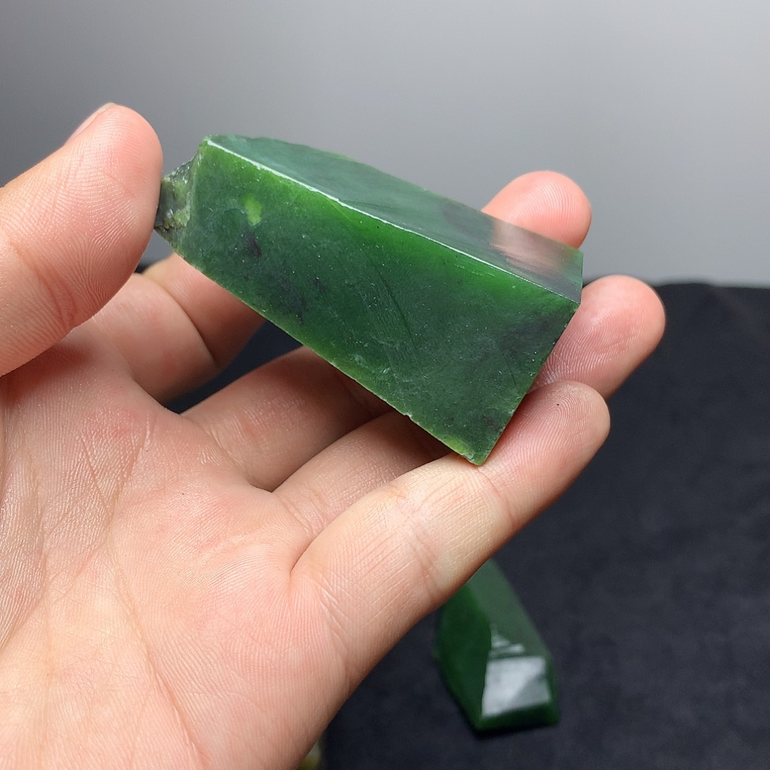 未镶嵌和田玉珠宝奇石