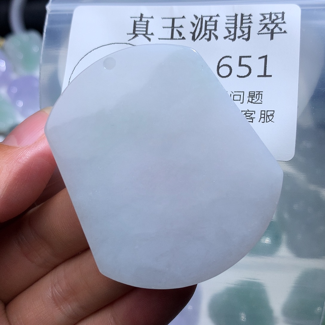翡翠未镶嵌颈饰651