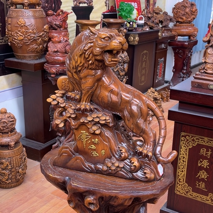木单件原木纹虎50*40）