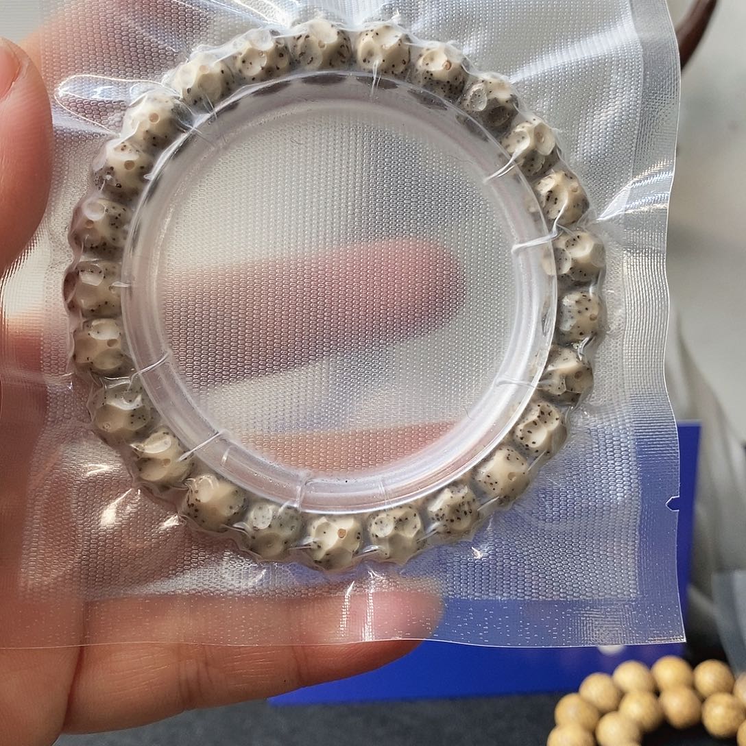 星月菩提吊坠石玉无相9*8单