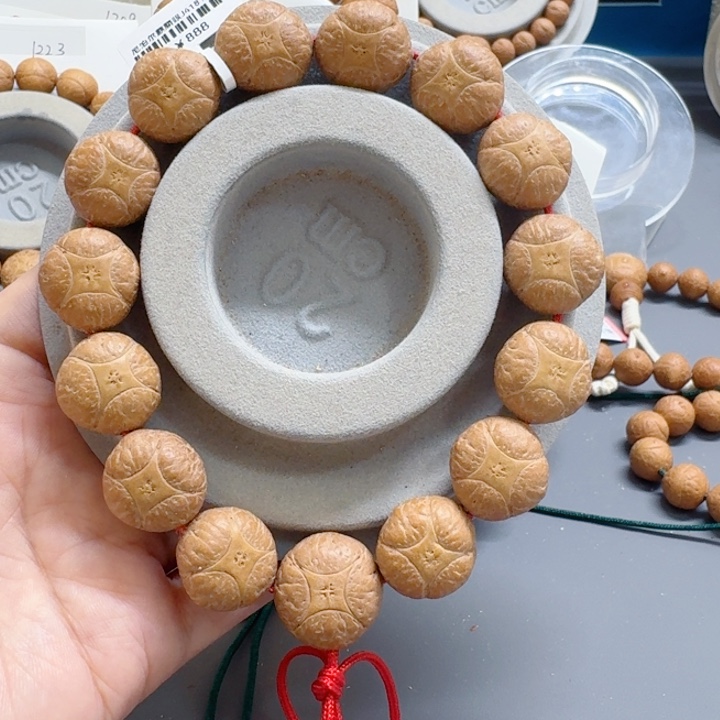 美***士手串凤眼菩提18mm麒麟85@J418111