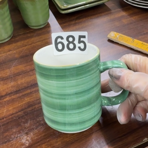 繁****泥塑茶杯一只全品陶瓷
