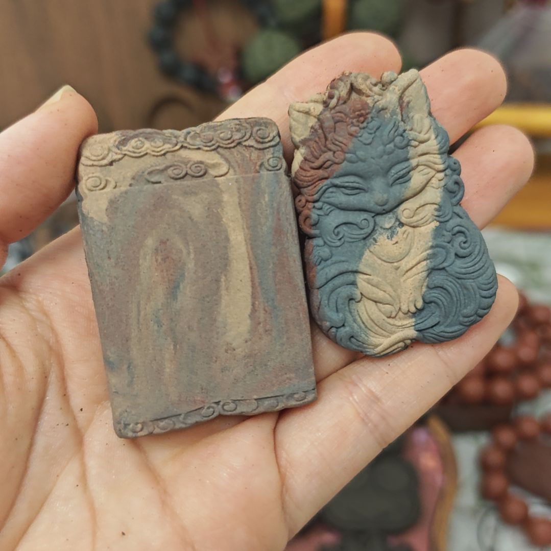 穿***空泥塑微瑕款福利香牌两个敦煌