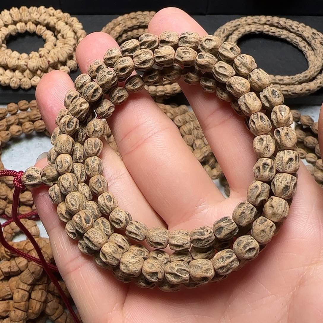 柏香籽/百香籽手串A*b狂鬼