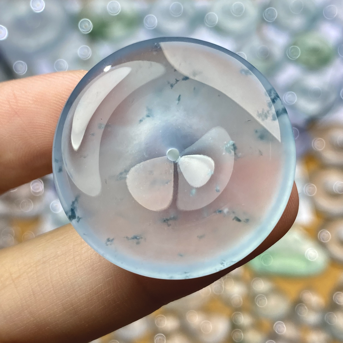 天然缅甸a货翡翠平安扣高冰蓝底飘蓝花冰透扣子 尺寸：30.7-5.9