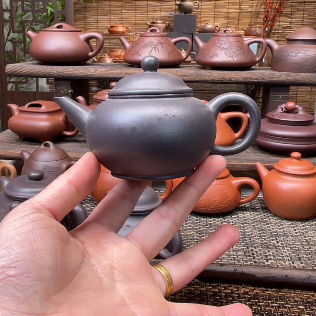 紫砂茶壶宜兴原矿紫砂手工制150