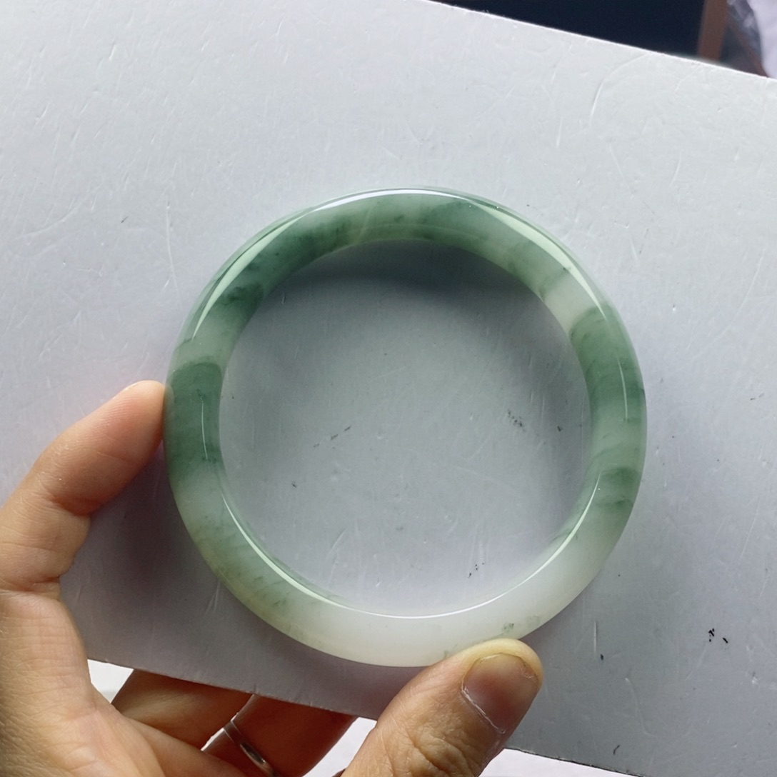 石英质玉手镯未镶嵌ゞ****ゞ