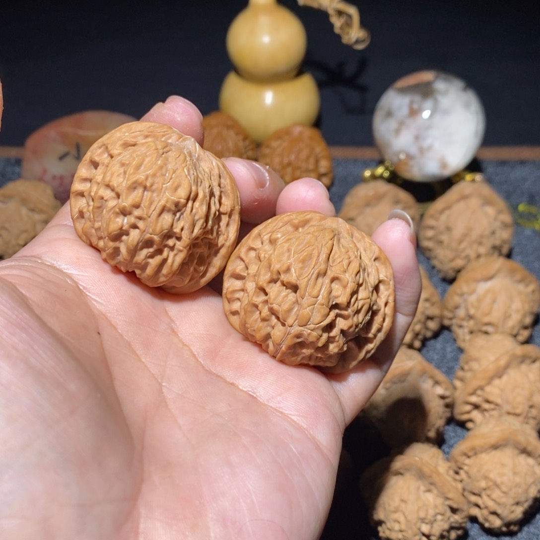 桃核吊坠40尺原装磨盘