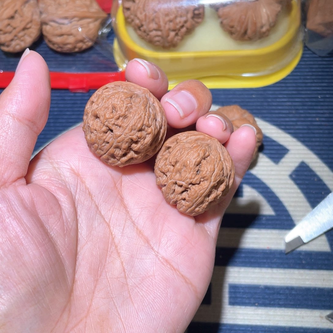 文玩核桃吊坠M***a小众30