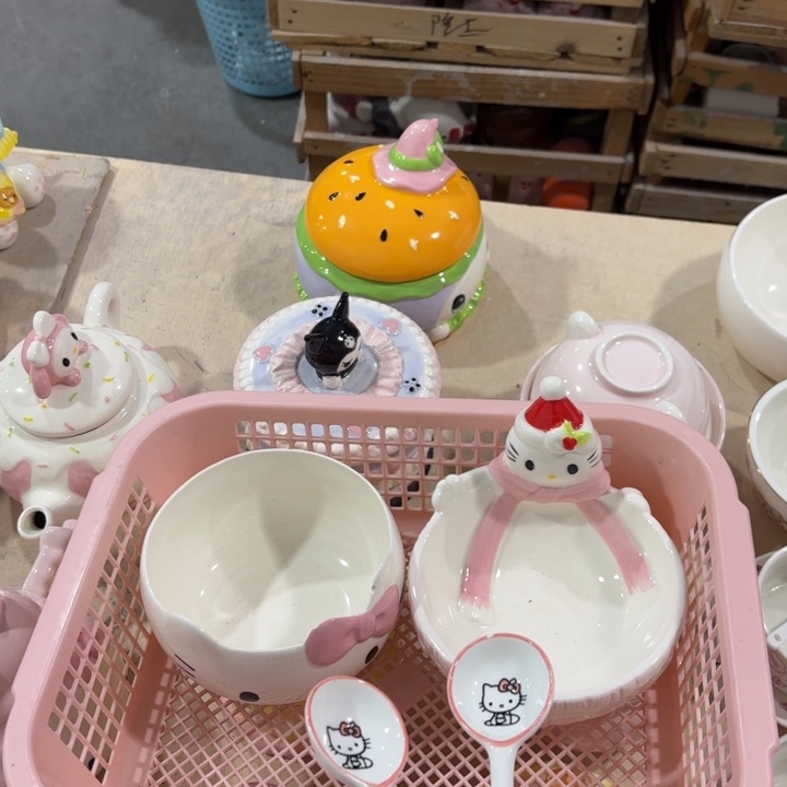 在外面吃了饭在回你电话紫砂