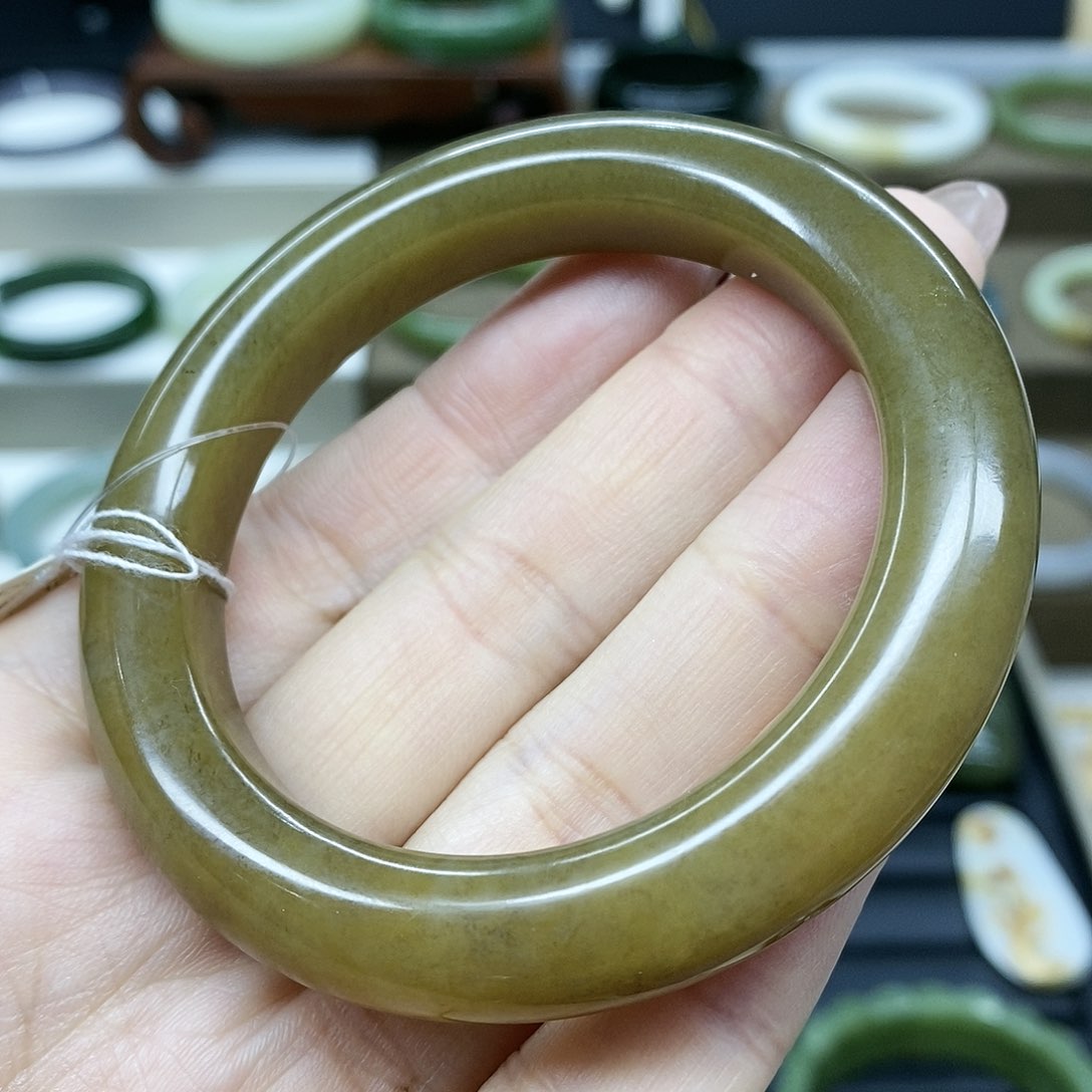 【闪购商品】和田玉（糖玉）手镯未镶嵌