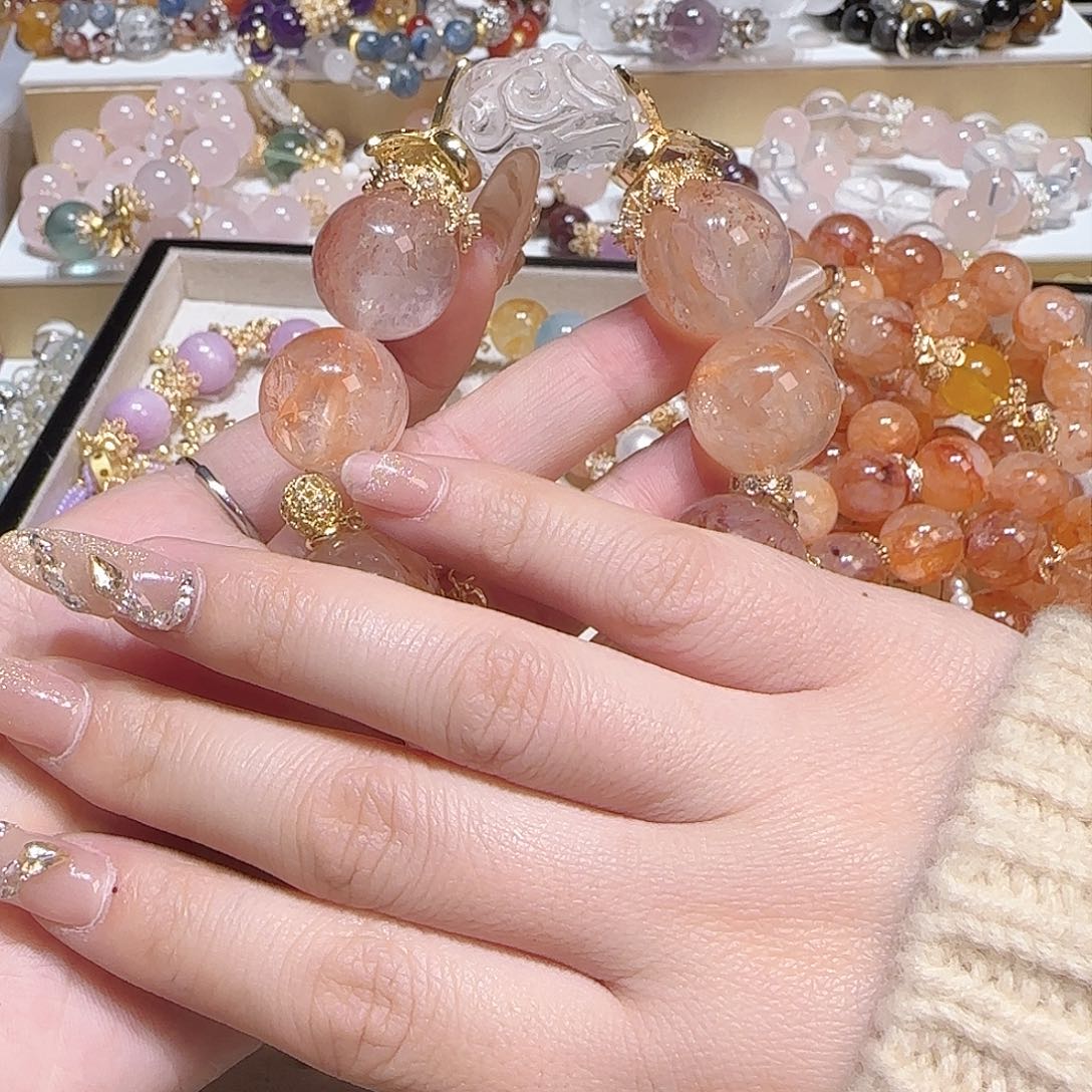 水晶手链未镶嵌?*吧