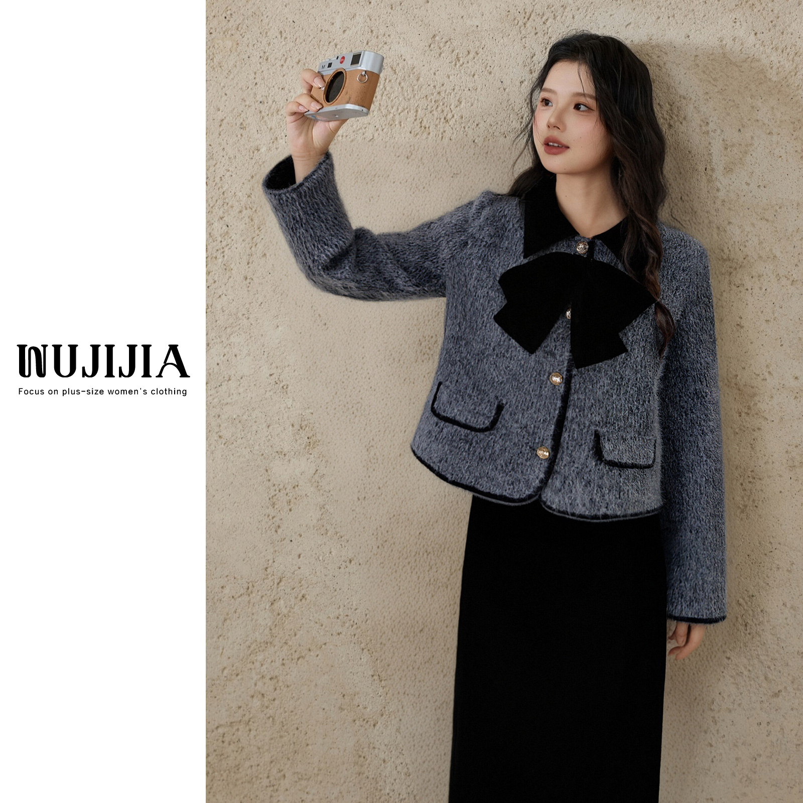 【五季家大码】灰色羽绒外套ZL113291+ZL101411黑色长半裙