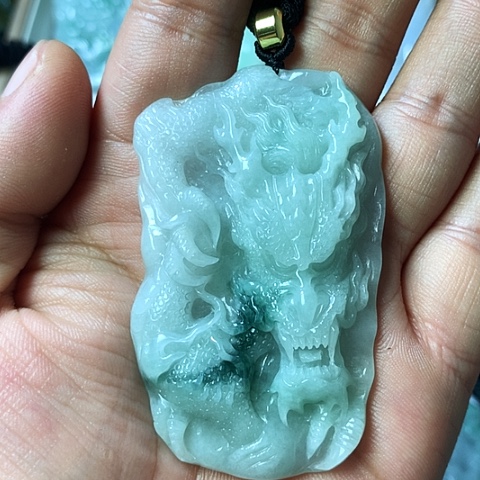 翡翠未镶嵌颈饰B****帝天然缅甸翡翠a货