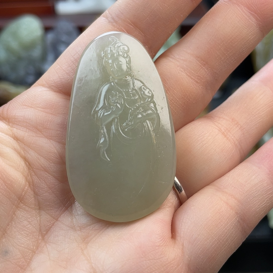 和田玉颈饰未镶嵌