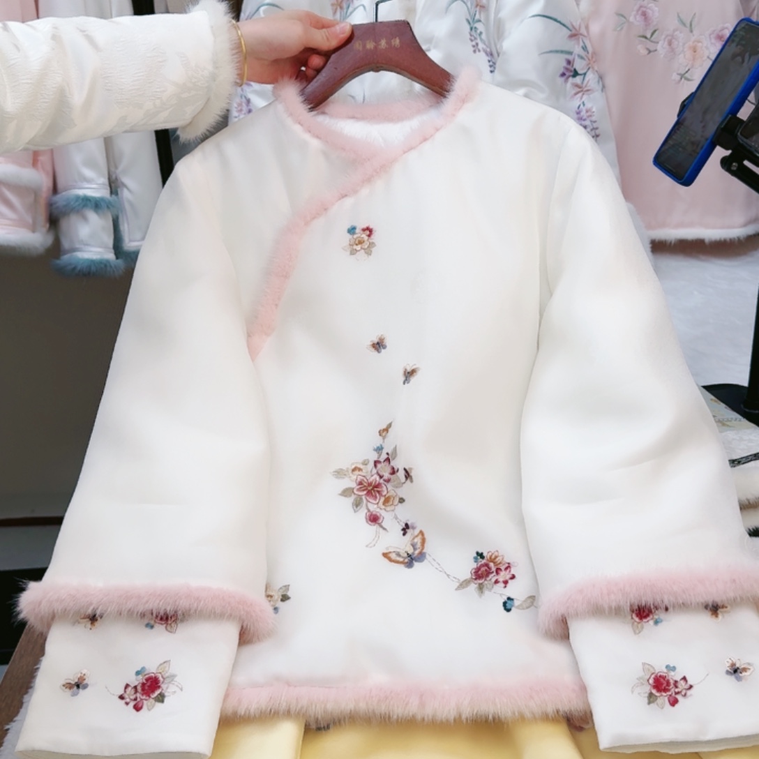 织绣真丝真丝米白色棉服