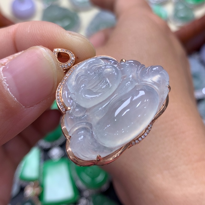 翡翠吊坠(不含链)18K金镶嵌