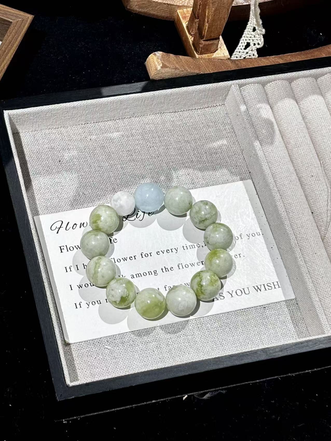 【79】天然水晶岫玉设计款手串单圈 多样性发货 发其一