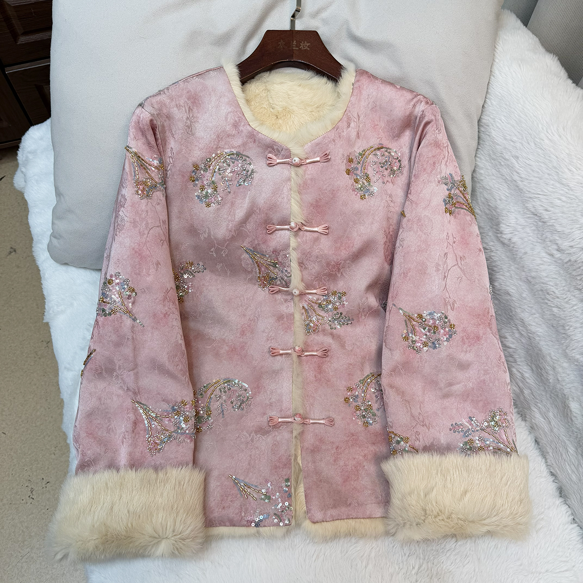 【桃绒】2025新款新中式国风冬季双面双穿兔毛高级保暖外套上衣女