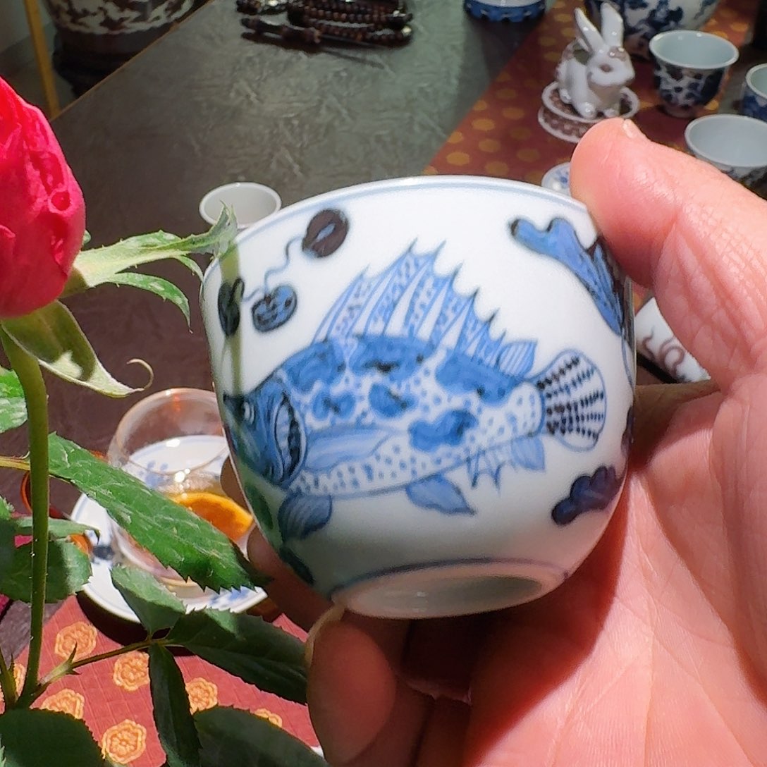 元青花鱼草纹单杯