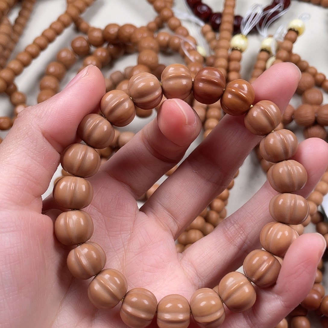 吊坠猴头核桃鲨鱼泛油