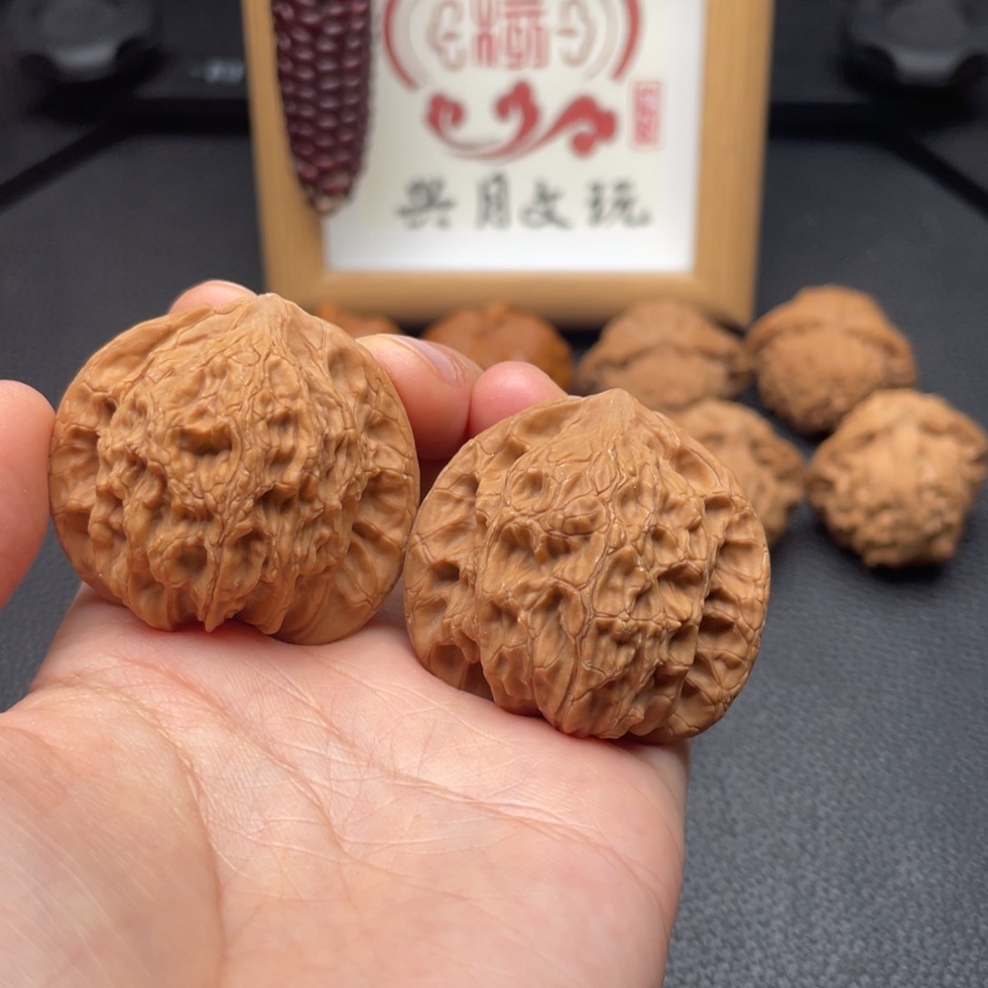 文玩核桃吊坠公子帽全品39尺