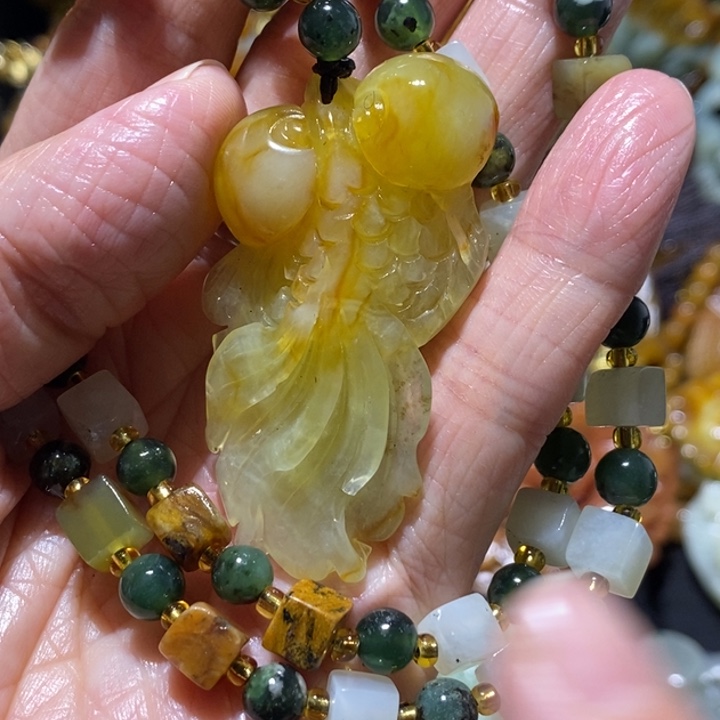 岫玉岫玉吊坠未镶嵌