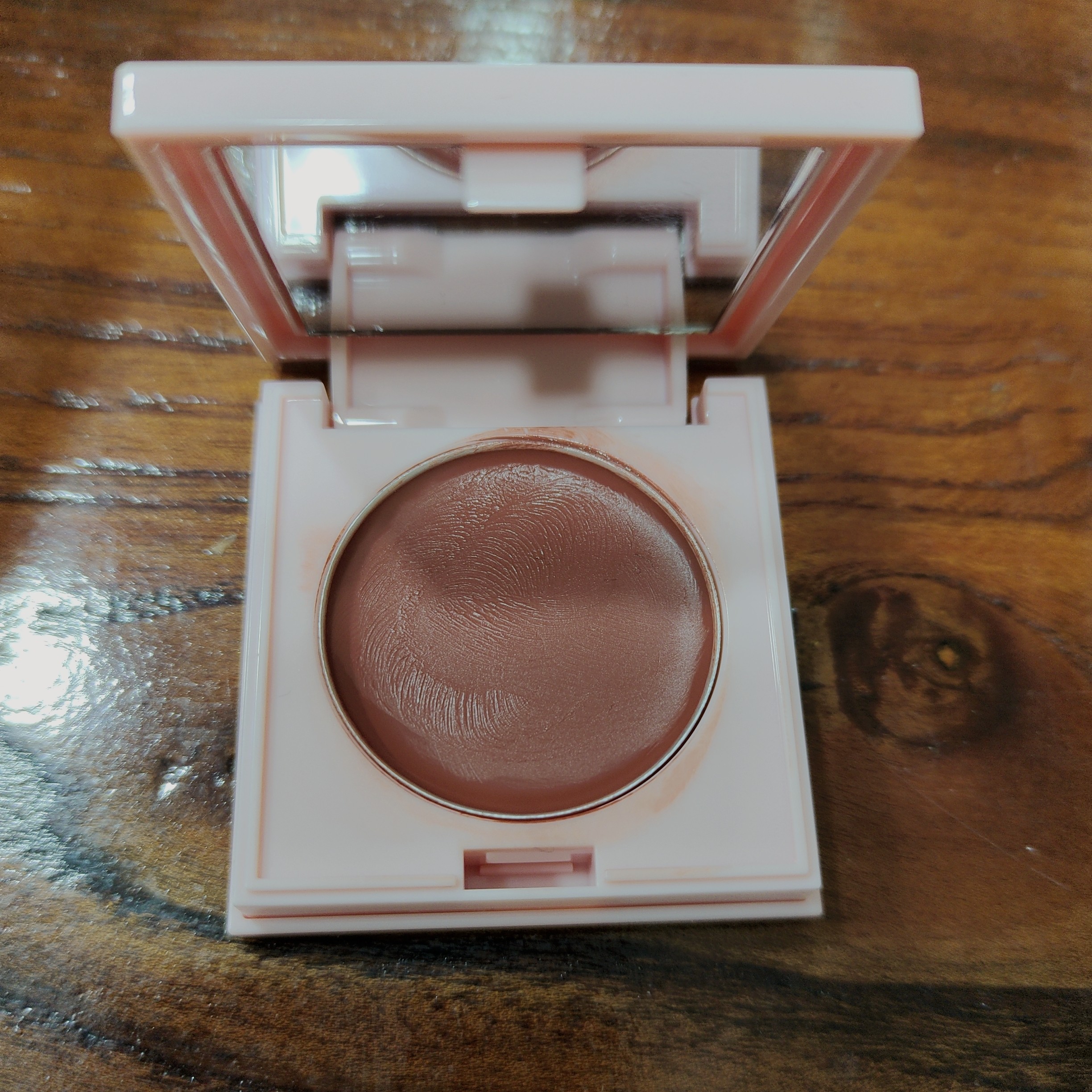 唐腮唇          口红