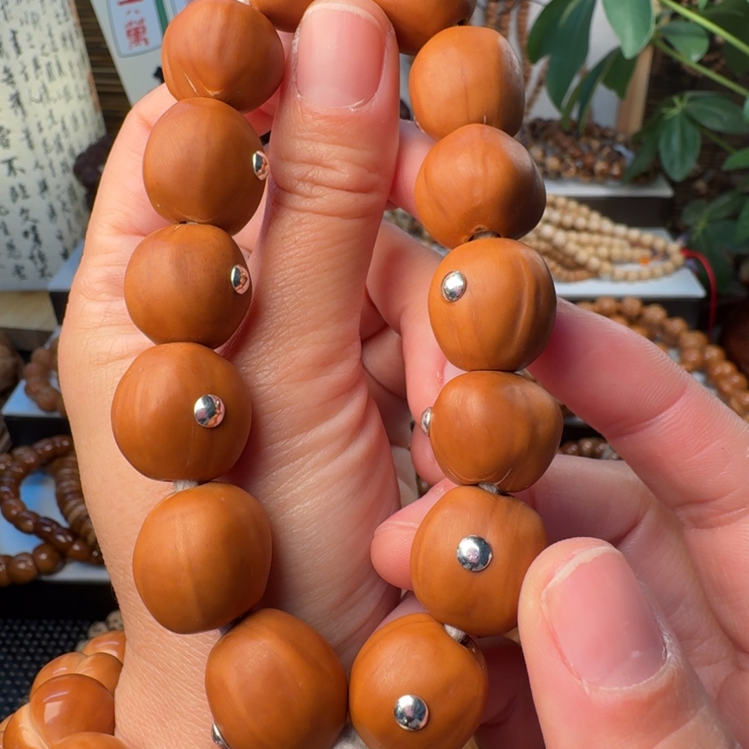 奔***师吊坠柏香籽/百香籽菩提